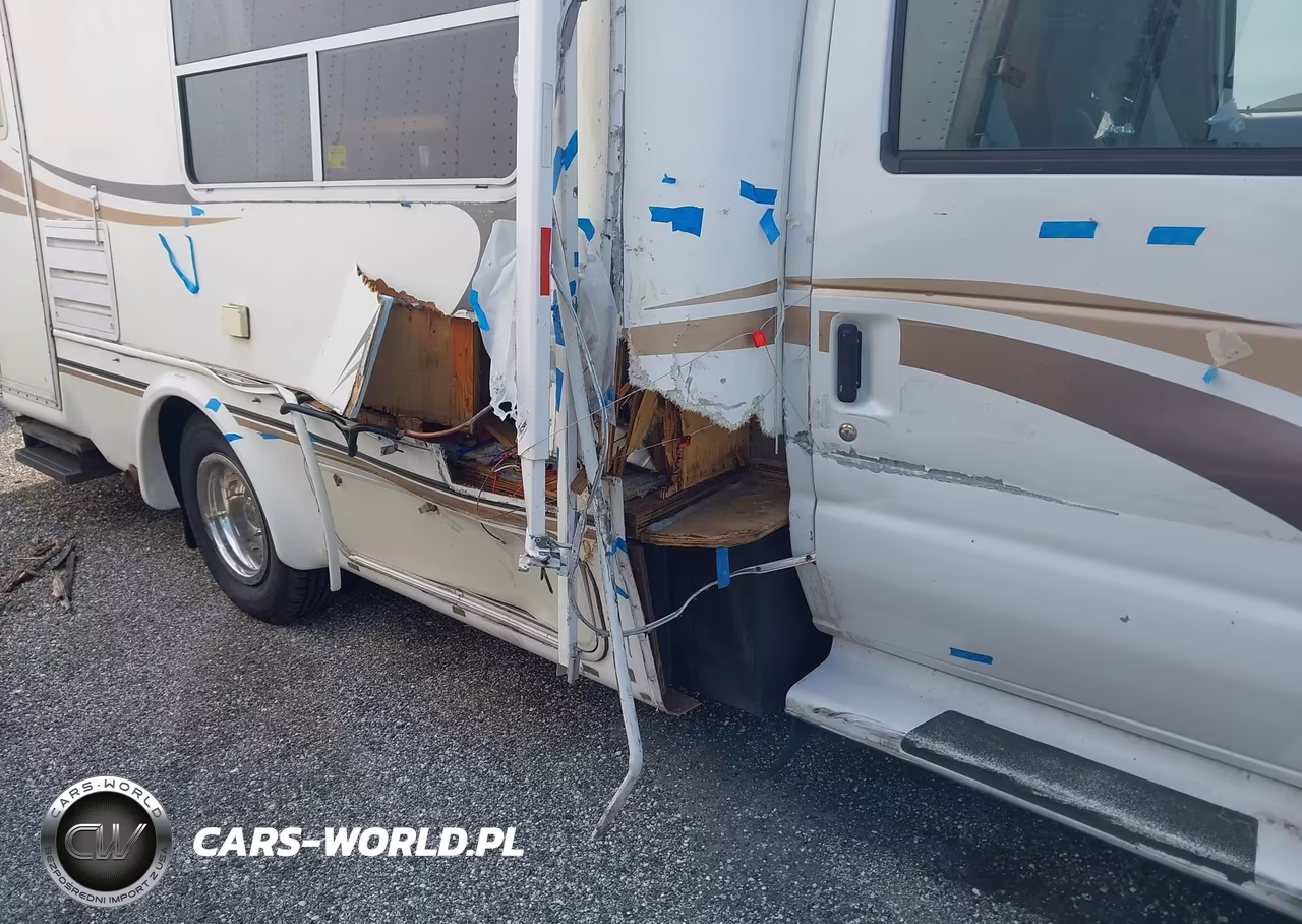 2003 Ford E-350 Cutaway Standard VIN:1FDWE35S83HA55921 - 11