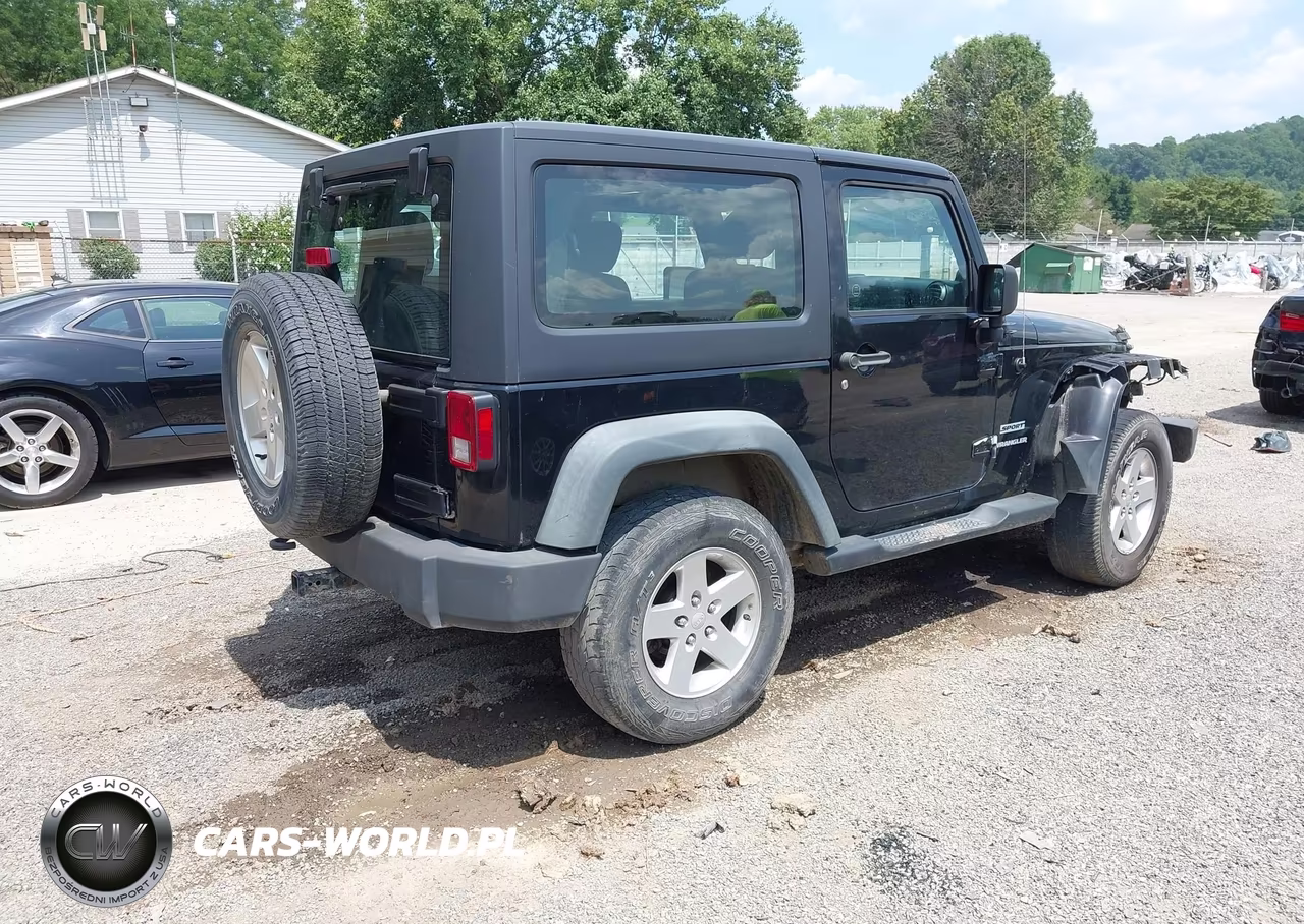 2012 Jeep Wrangler Sport VIN:1C4AJWAG5CL177548 - 4