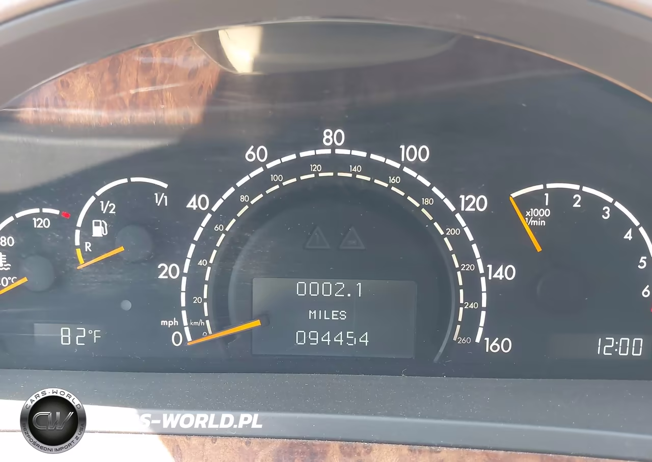 2000 Mercedes-Benz S 500 VIN:WDBNG75J0YA041051 - 7