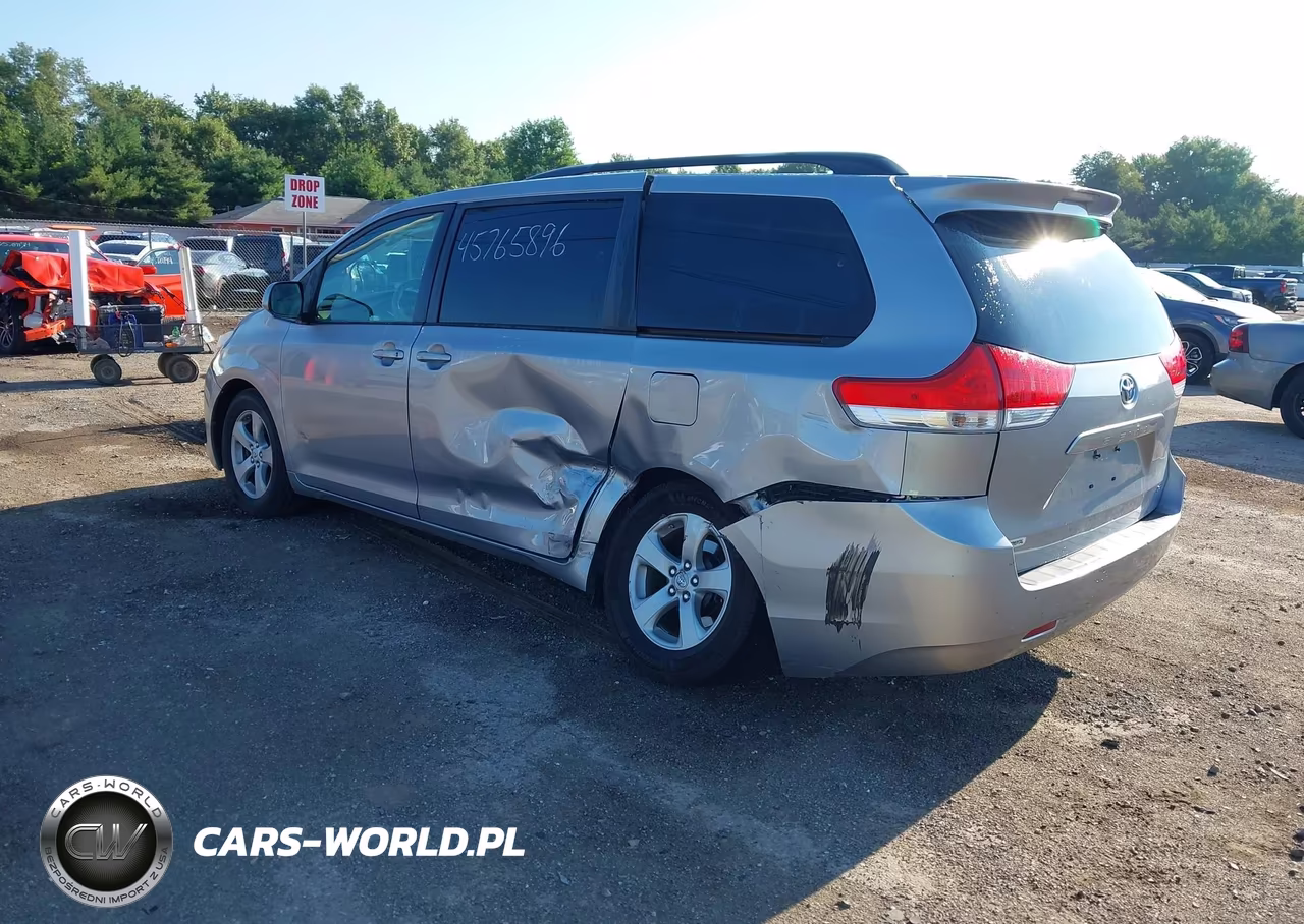 2012 Toyota Sienna Le V6 8 Passenger VIN:5TDKK3DC3CS209257 - 3