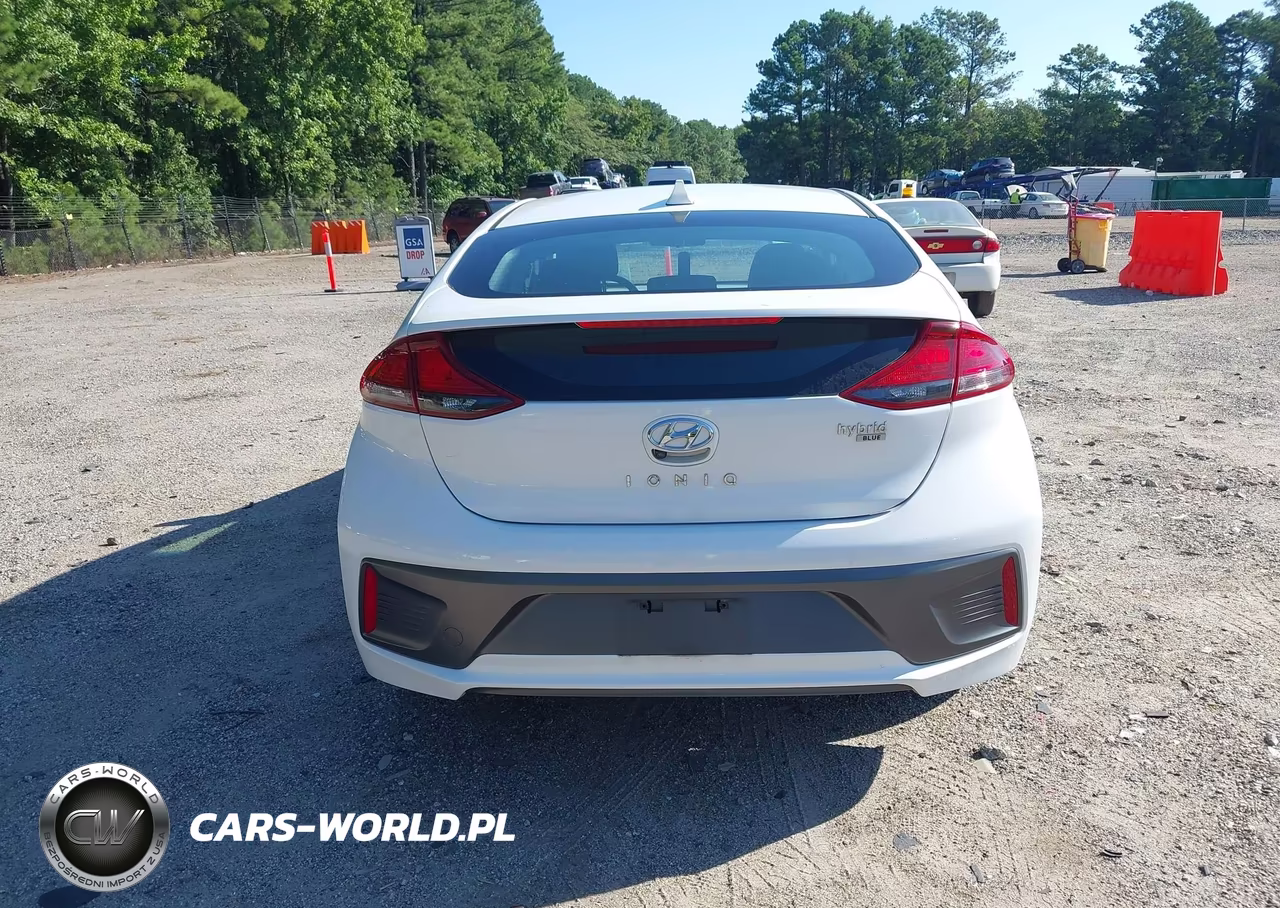 2020 Hyundai Ioniq Hybrid Blue VIN:KMHC65LC9LU220003 - 16