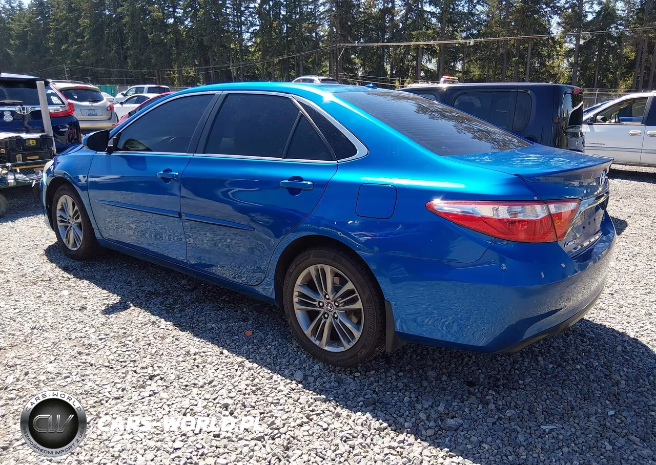 2017 Toyota Camry Se VIN:4T1BF1FK2HU672308 - 3