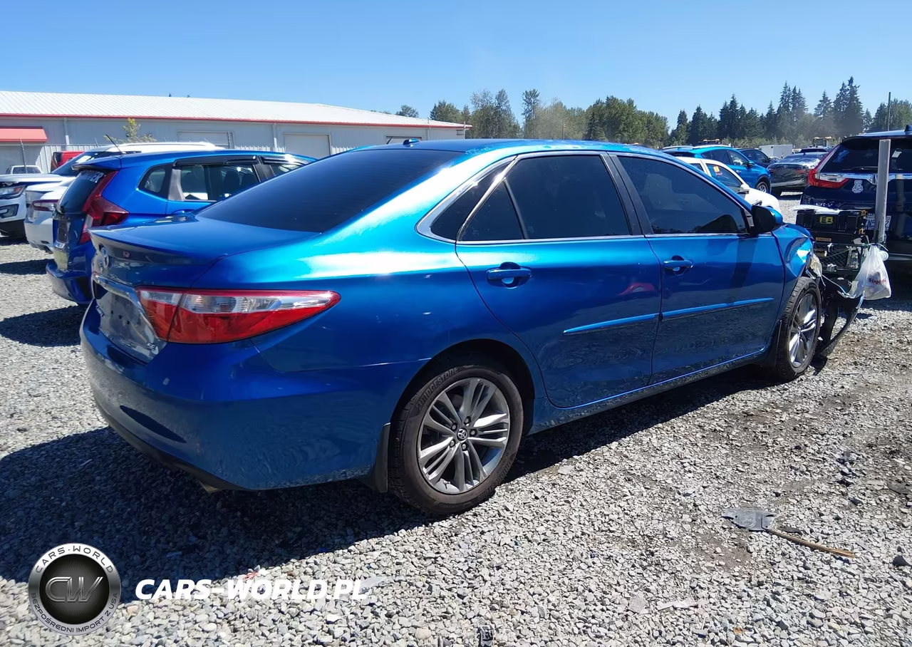 2017 Toyota Camry Se VIN:4T1BF1FK2HU672308 - 4