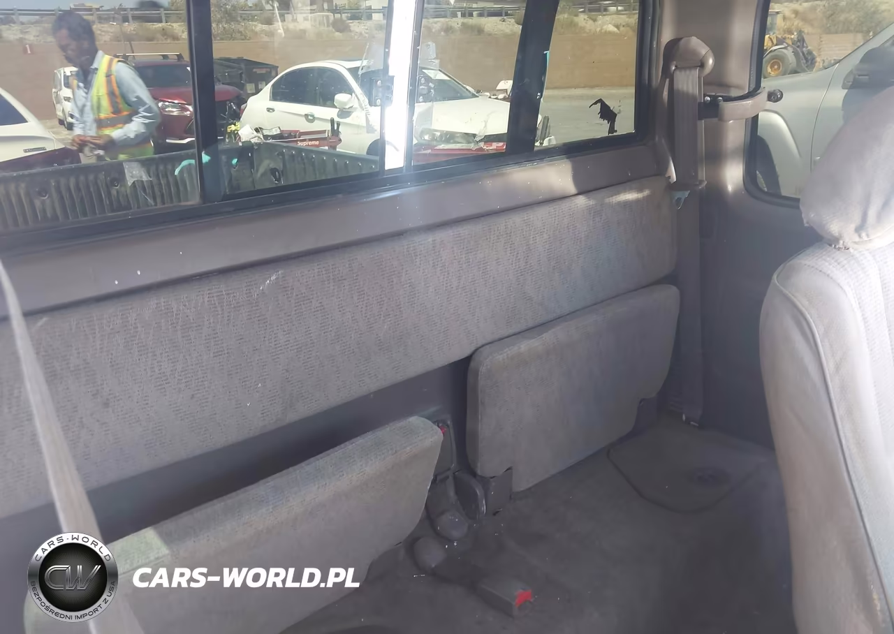 1998 Toyota Tacoma VIN:4TAVL52N7WZ030180 - 8