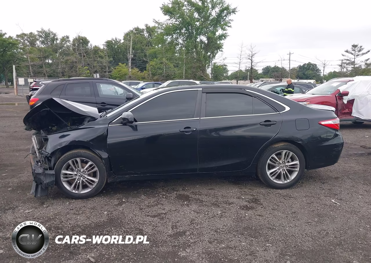 2015 Toyota Camry Se VIN:4T1BF1FK7FU051093 - 14