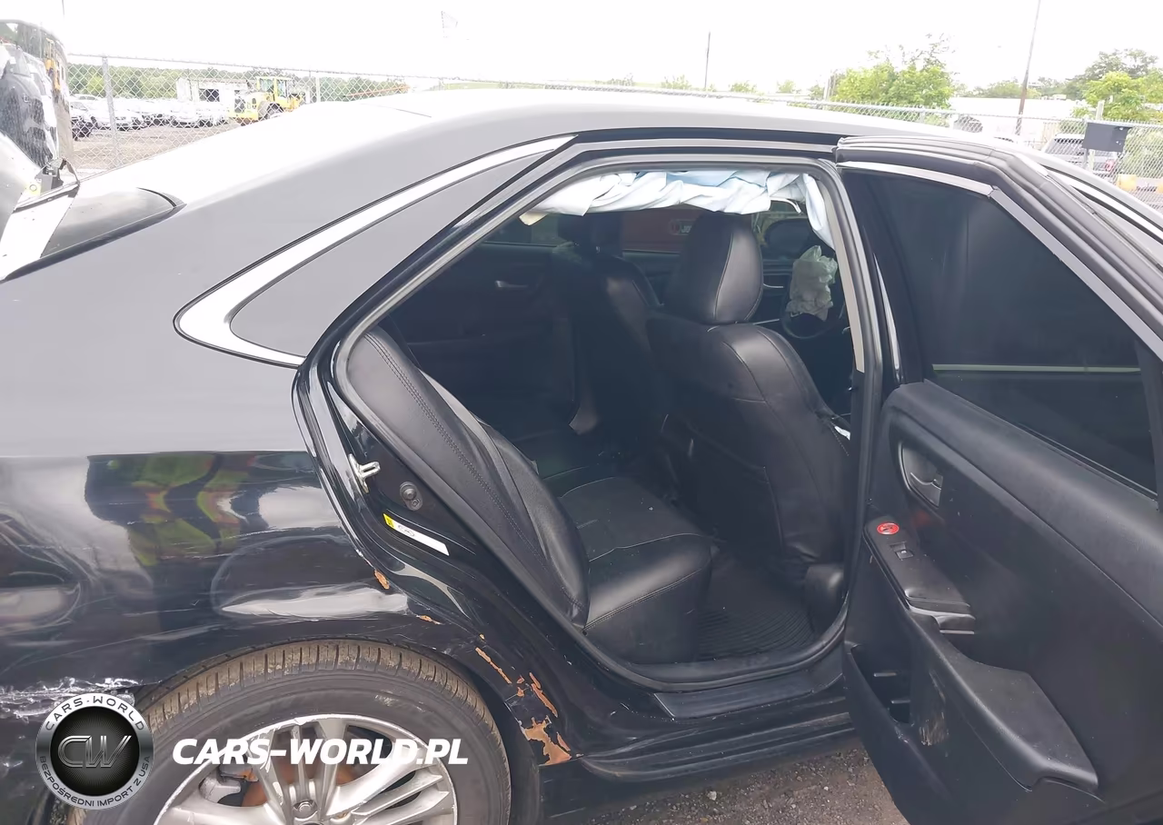 2015 Toyota Camry Se VIN:4T1BF1FK7FU051093 - 8