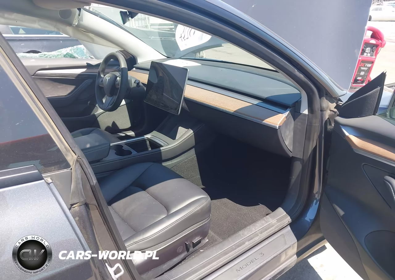 2023 Tesla Model 3 Rear-Wheel Drive VIN:5YJ3E1EAXPF511927 - 5