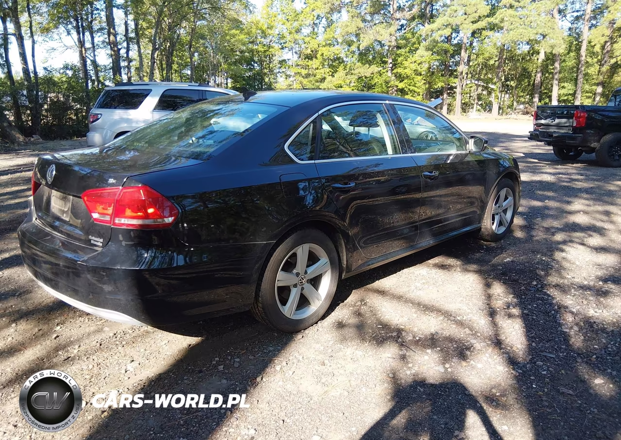 2012 Volkswagen Passat 2.5L Se VIN:1VWBH7A38CC075628 - 4