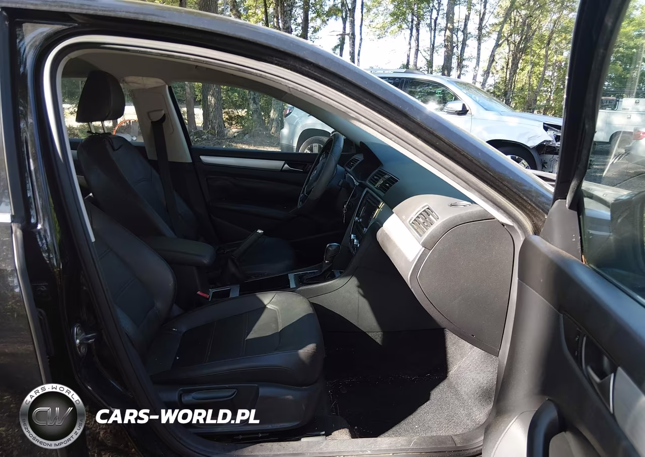 2012 Volkswagen Passat 2.5L Se VIN:1VWBH7A38CC075628 - 5