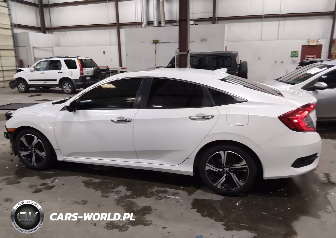 2016 Honda Civic Touring VIN:19XFC1F98GE216807 - 15