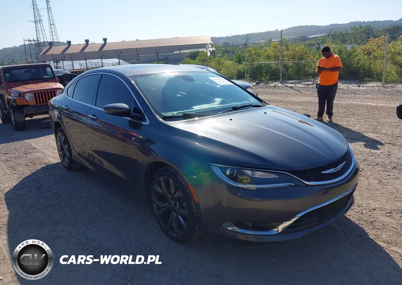 2015 Chrysler 200 C – zdjęcie 1 z 11