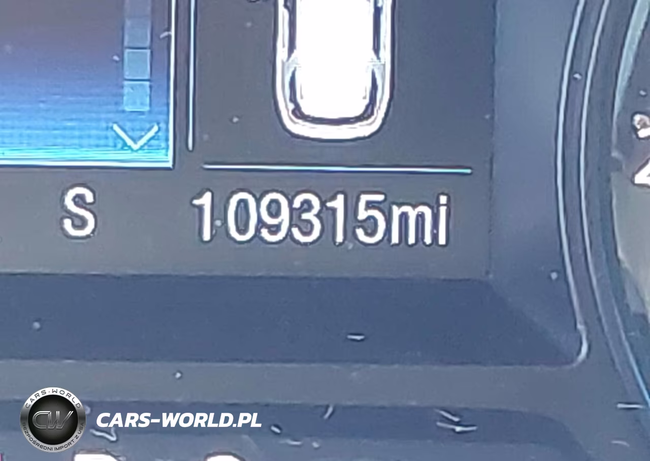 2018 Ford Explorer VIN:1FM5K8BH8JGC45232 - 15