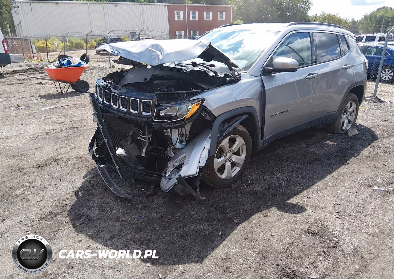 2018 Jeep Compass Latitude 4X4 VIN:3C4NJDBB3JT397734 - 2
