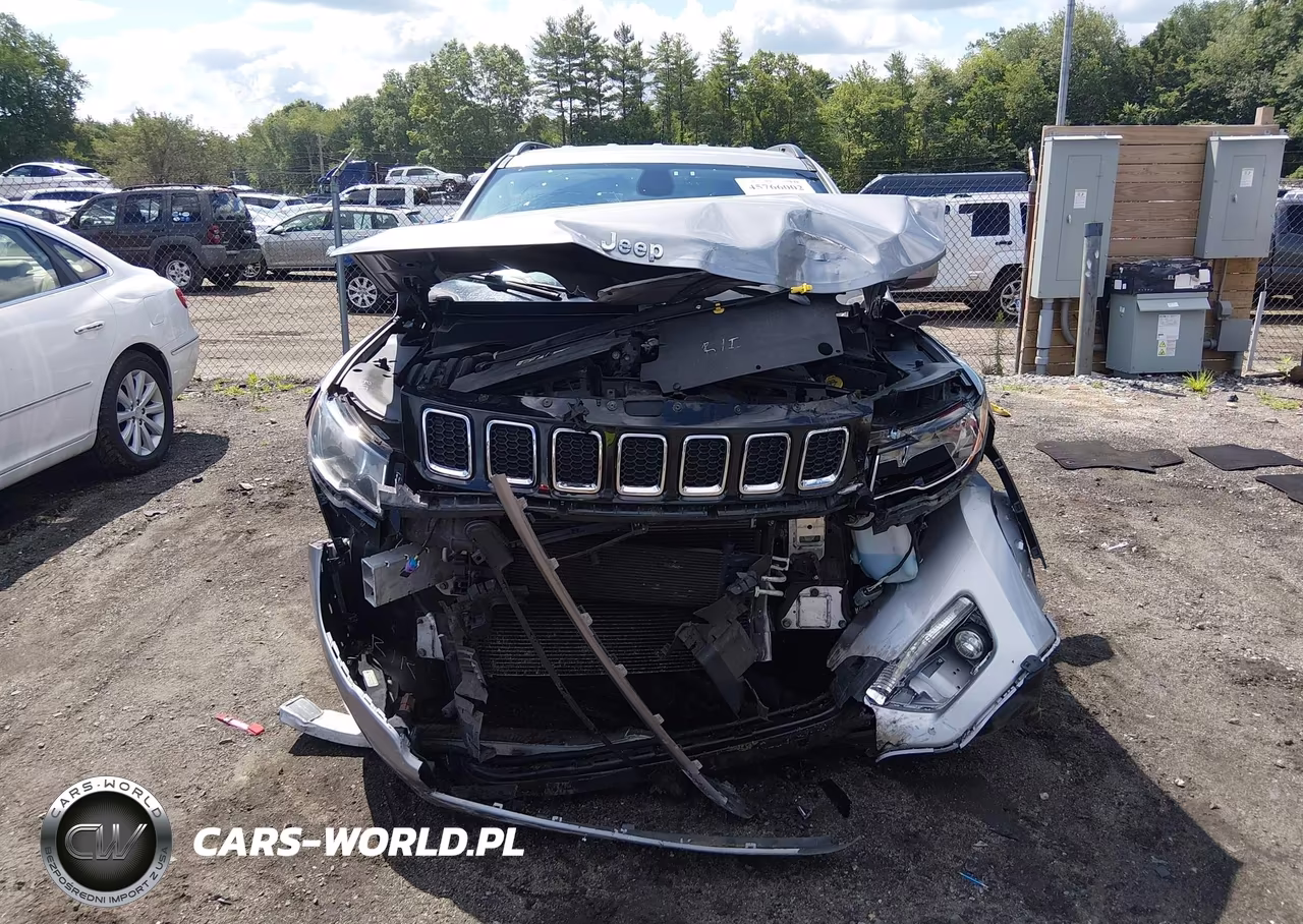 2018 Jeep Compass Latitude 4X4 VIN:3C4NJDBB3JT397734 - 6