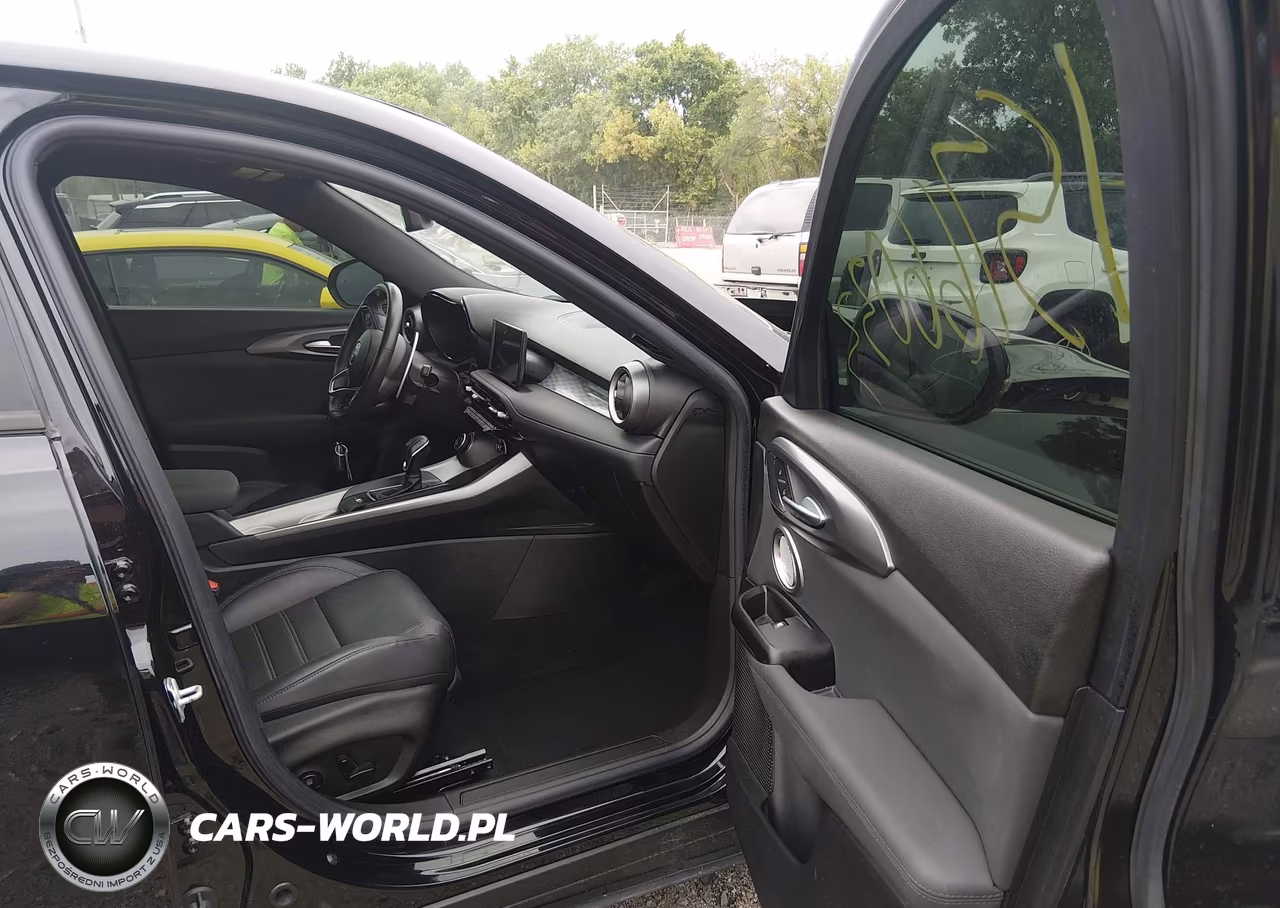 2024 Alfa Romeo Tonale Ti Eawd VIN:ZASPATCWXR3042575 - 5