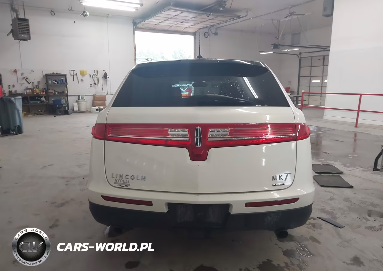 2014 Lincoln Mkt Ecoboost VIN:2LMHJ5ATXEBL51462 - 16