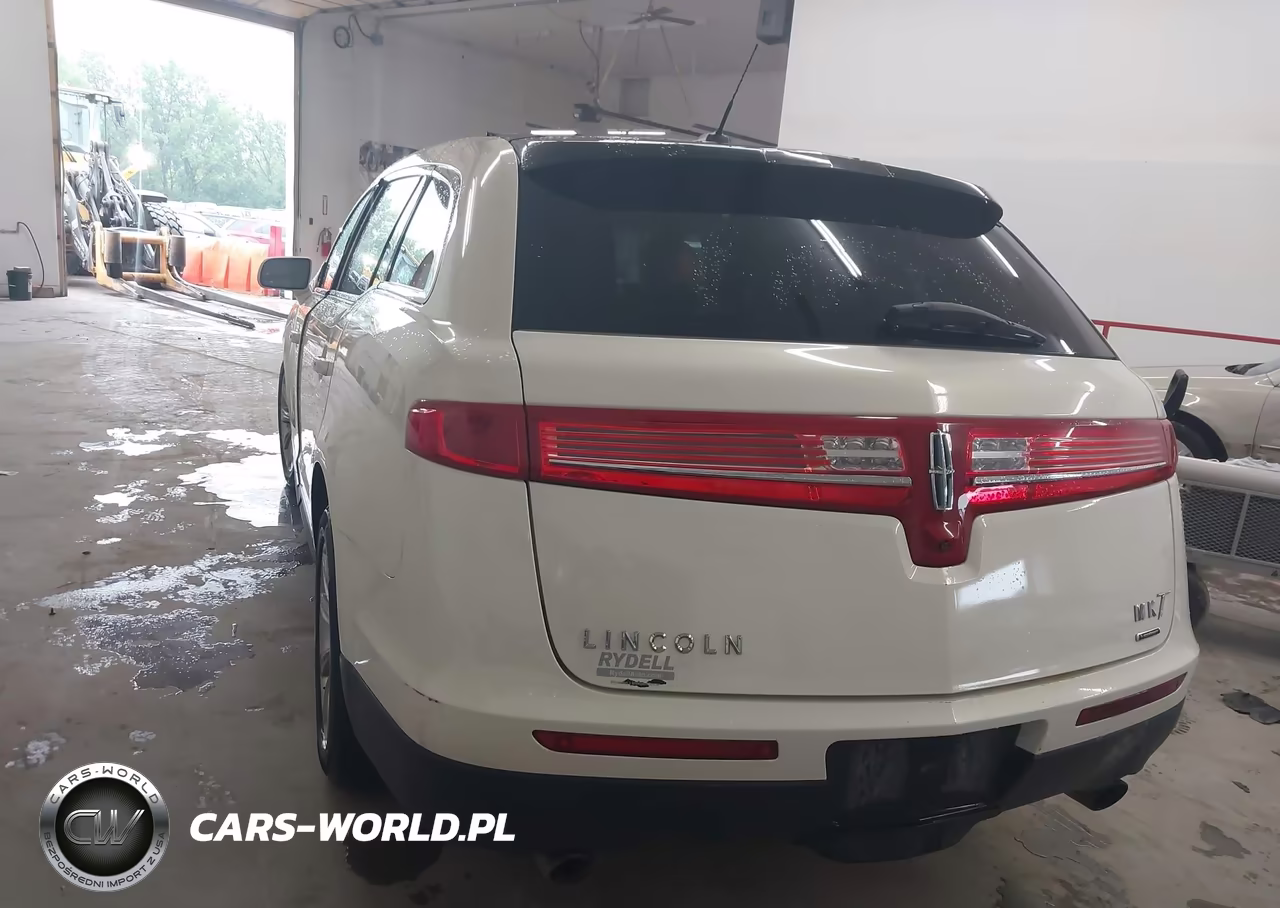2014 Lincoln Mkt Ecoboost VIN:2LMHJ5ATXEBL51462 - 3