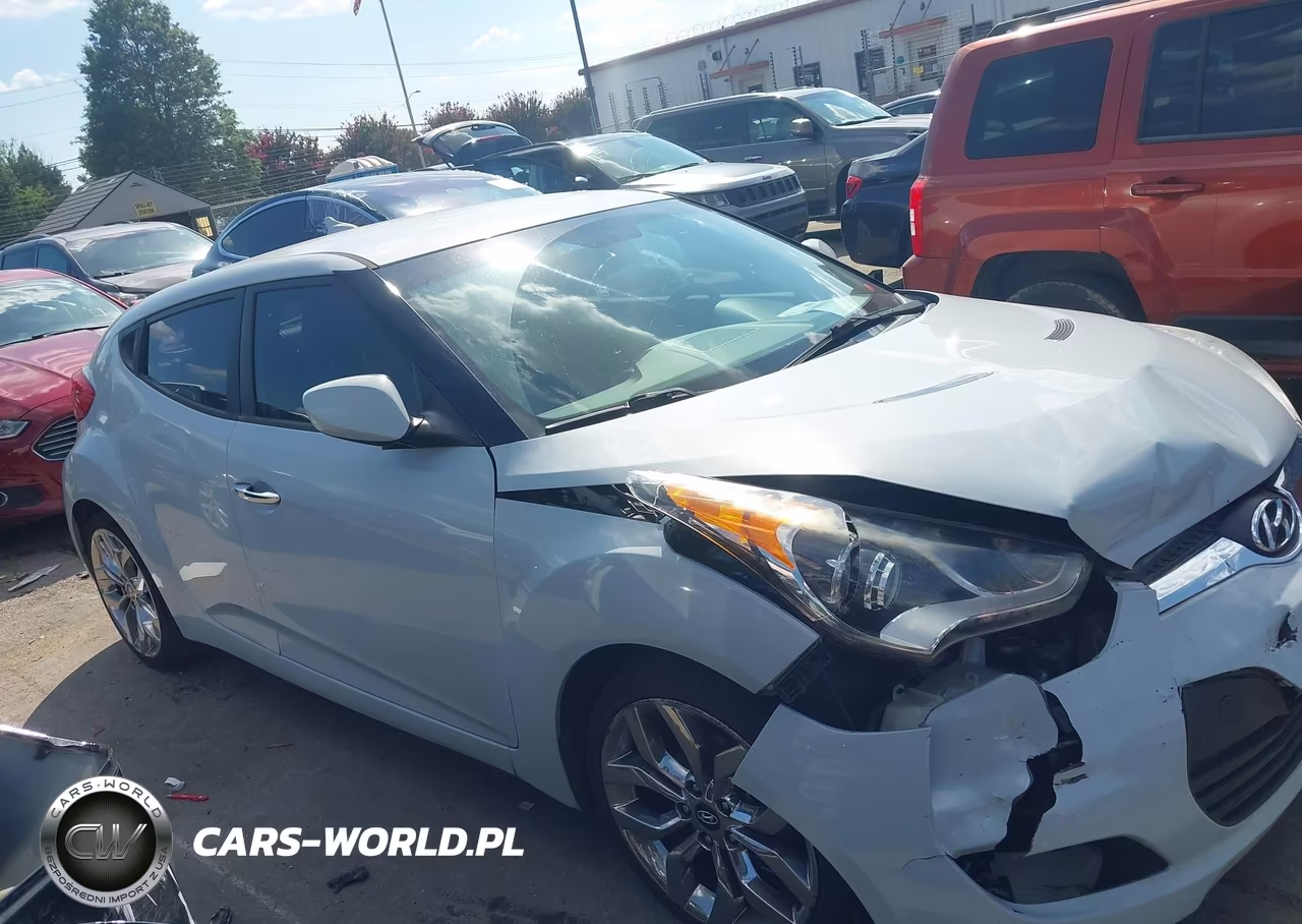 2015 Hyundai Veloster Flex VIN:KMHTC6AD2FU219242 - 13