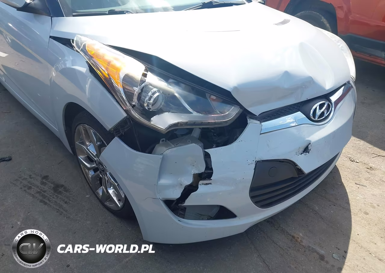 2015 Hyundai Veloster Flex VIN:KMHTC6AD2FU219242 - 6