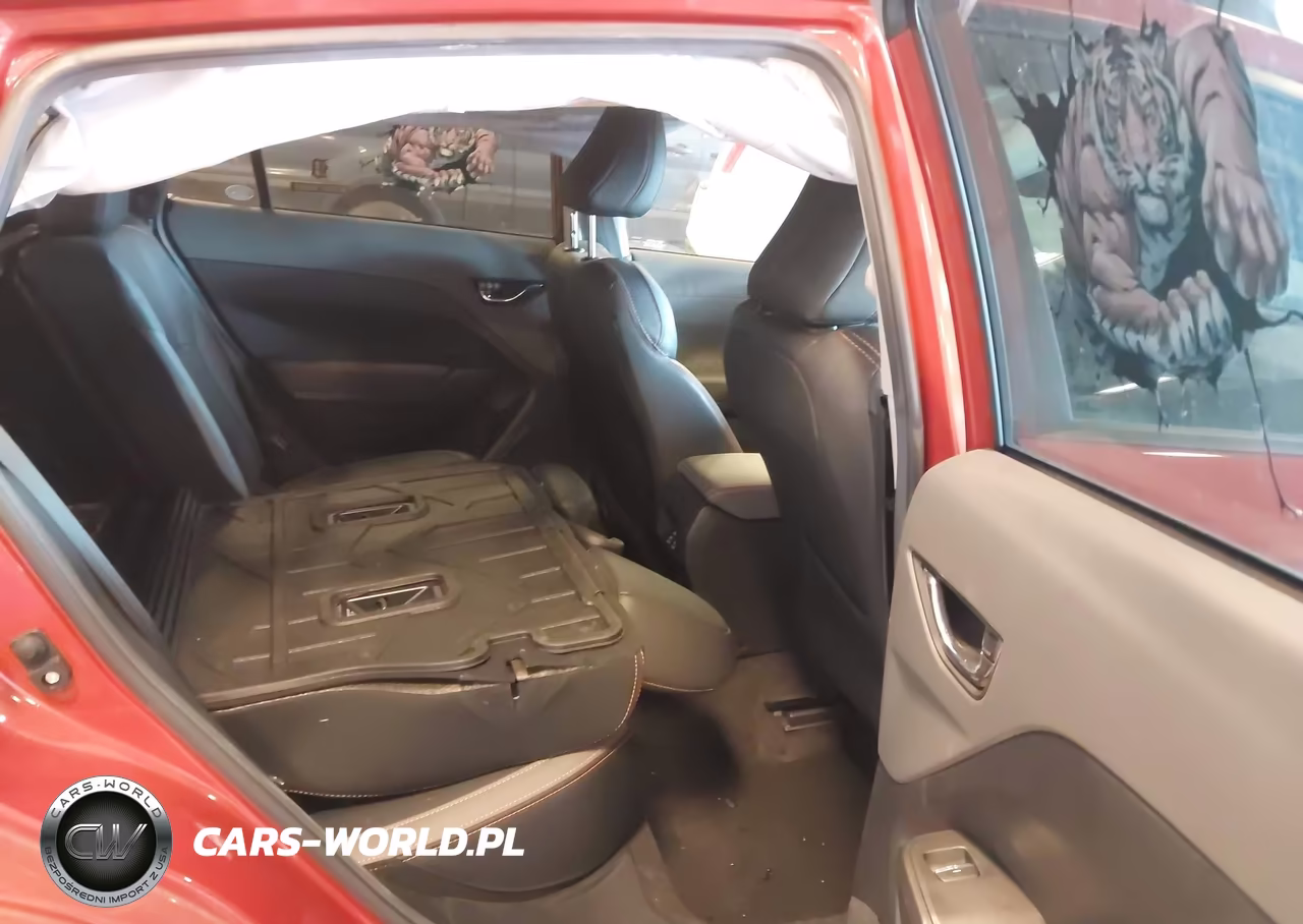 2025 Subaru Crosstrek Limited VIN:4S4GUHL68S3746162 - 8