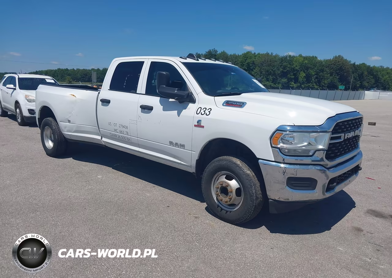 2022 Ram 3500 Tradesman 4X4 8' Box VIN:3C63RRGL4NG105349 - 1