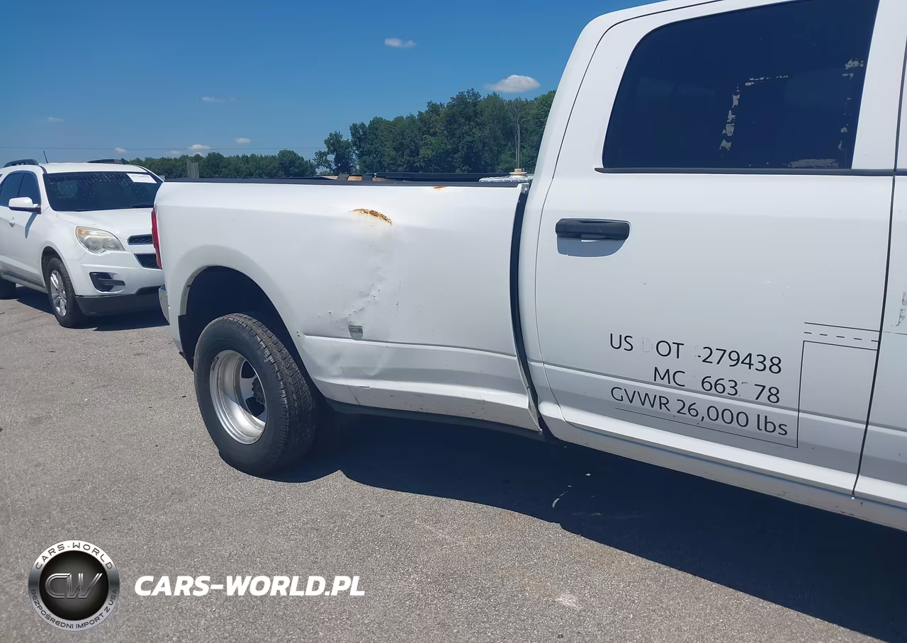 2022 Ram 3500 Tradesman 4X4 8' Box VIN:3C63RRGL4NG105349 - 11