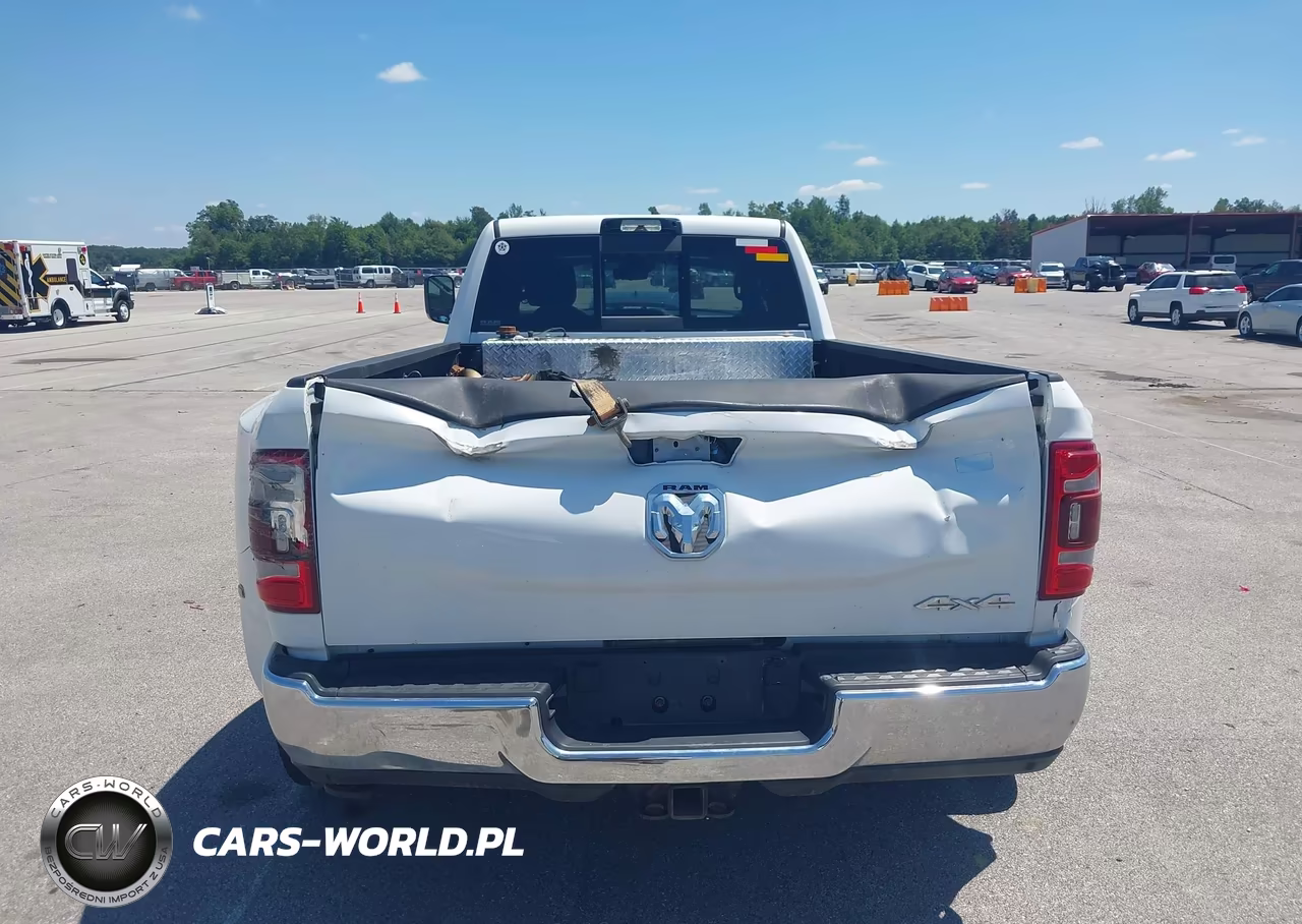 2022 Ram 3500 Tradesman 4X4 8' Box VIN:3C63RRGL4NG105349 - 15