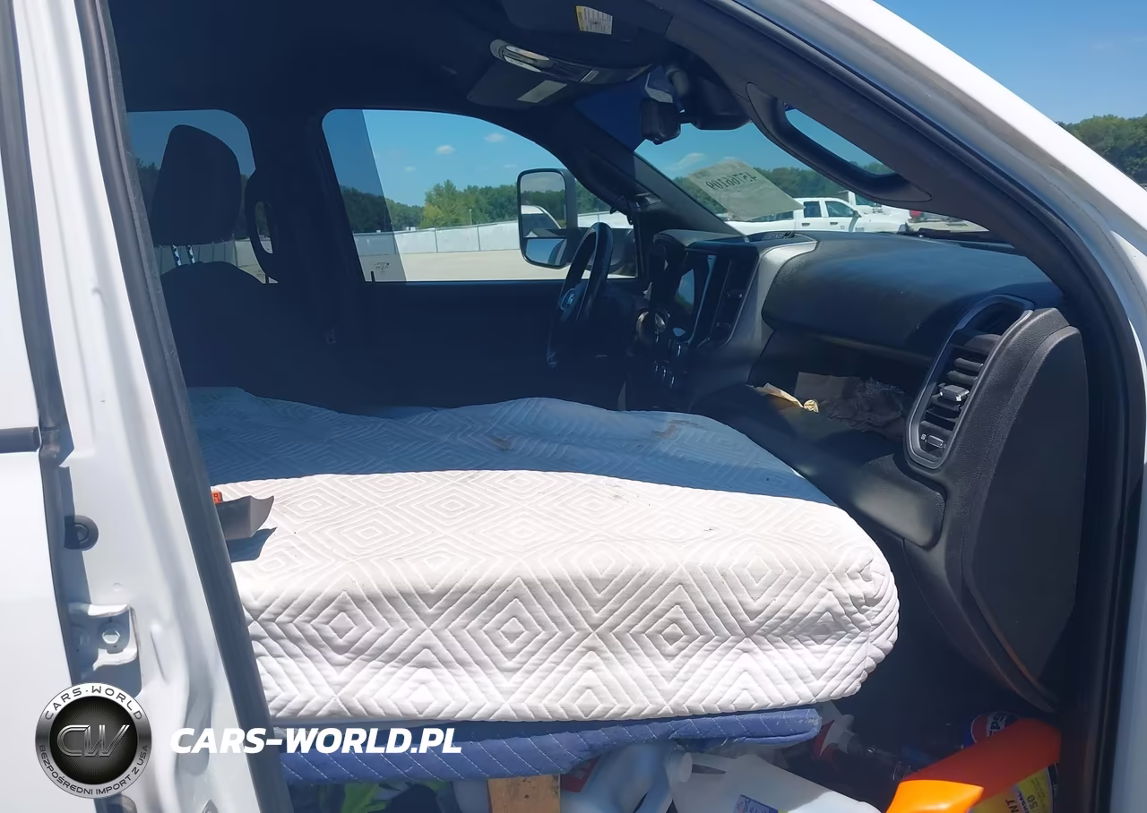 2022 Ram 3500 Tradesman 4X4 8' Box VIN:3C63RRGL4NG105349 - 6