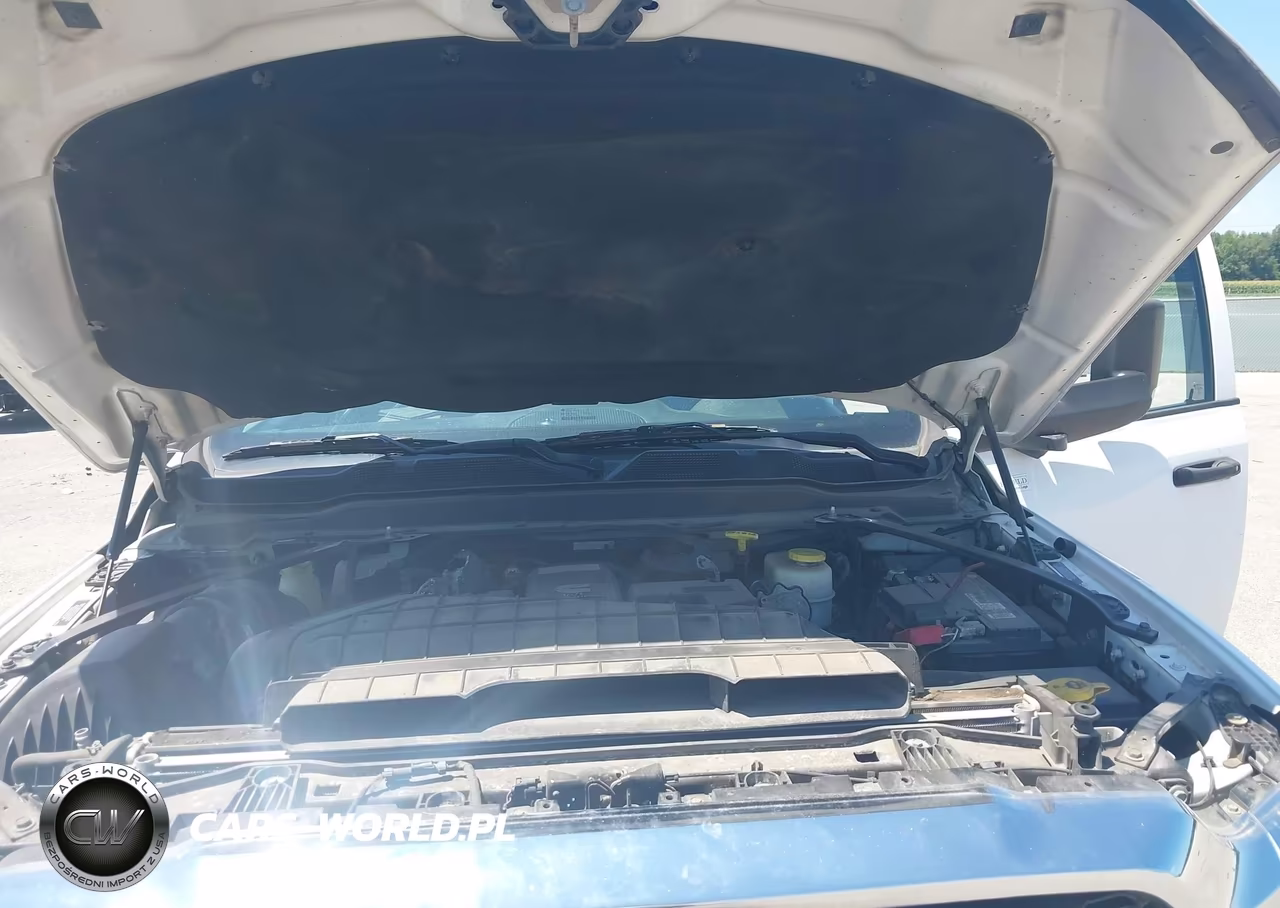2022 Ram 3500 Tradesman 4X4 8' Box VIN:3C63RRGL4NG105349 - 9