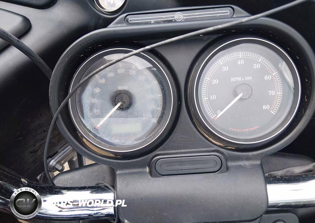 2011 Harley-Davidson Fltru VIN:1HD1KGM18BB665373 - 7