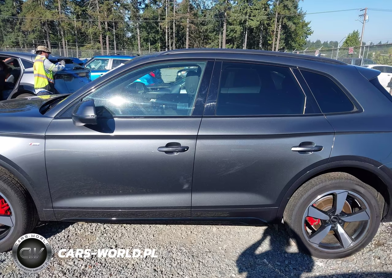 2024 Audi Q5 Premium Plus 45 Tfsi S Line Quattro VIN:WA1EAAFYXR2065116 - 15