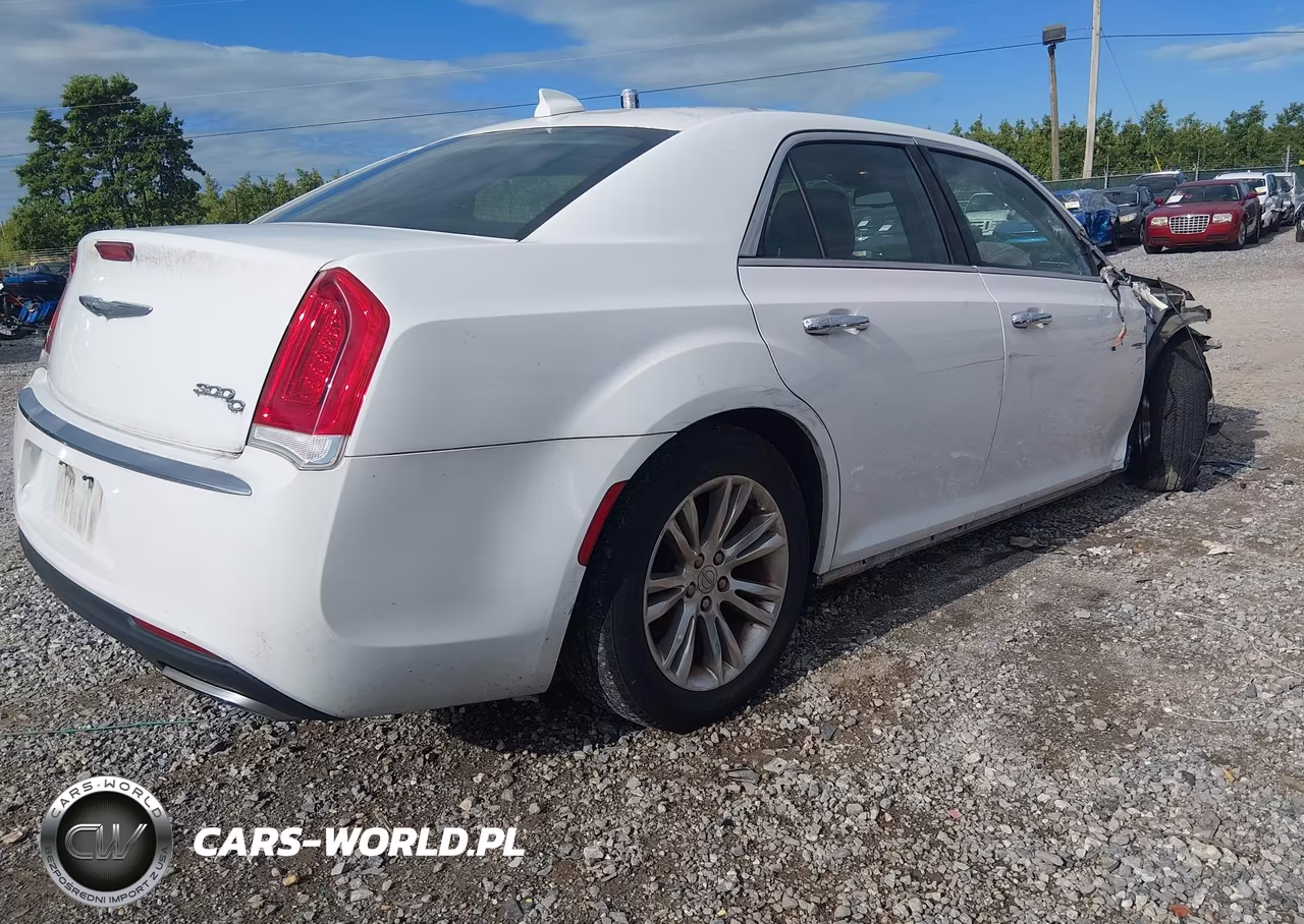 2016 Chrysler 300C VIN:2C3CCAEG9GH167449 - 4