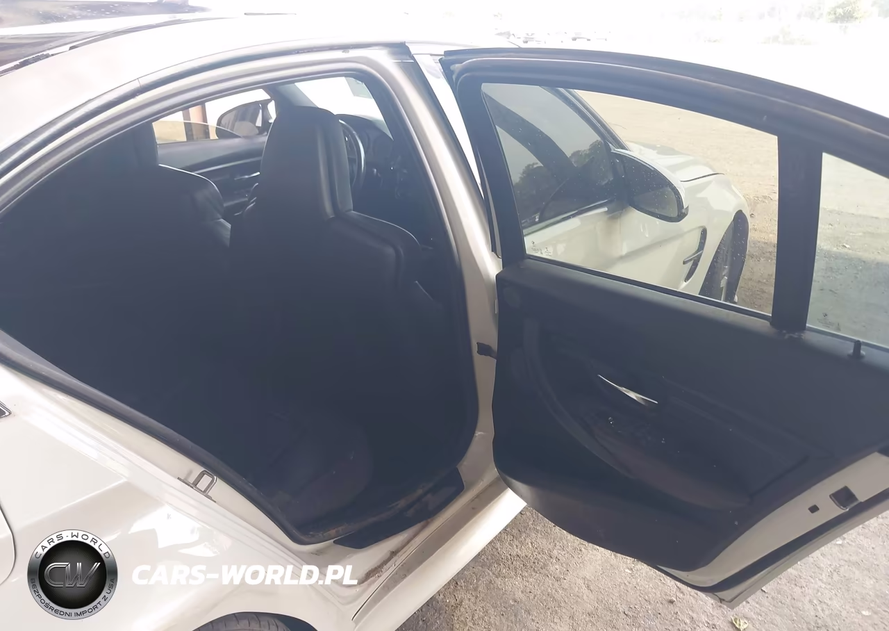 2016 BMW M3 VIN:WBS8M9C53G5D31540 - 8