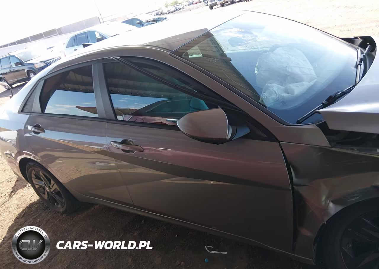 2023 Hyundai Elantra Sel VIN:KMHLM4AG0PU438603 - 13