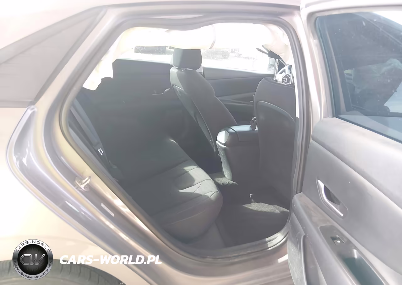 2023 Hyundai Elantra Sel VIN:KMHLM4AG0PU438603 - 8