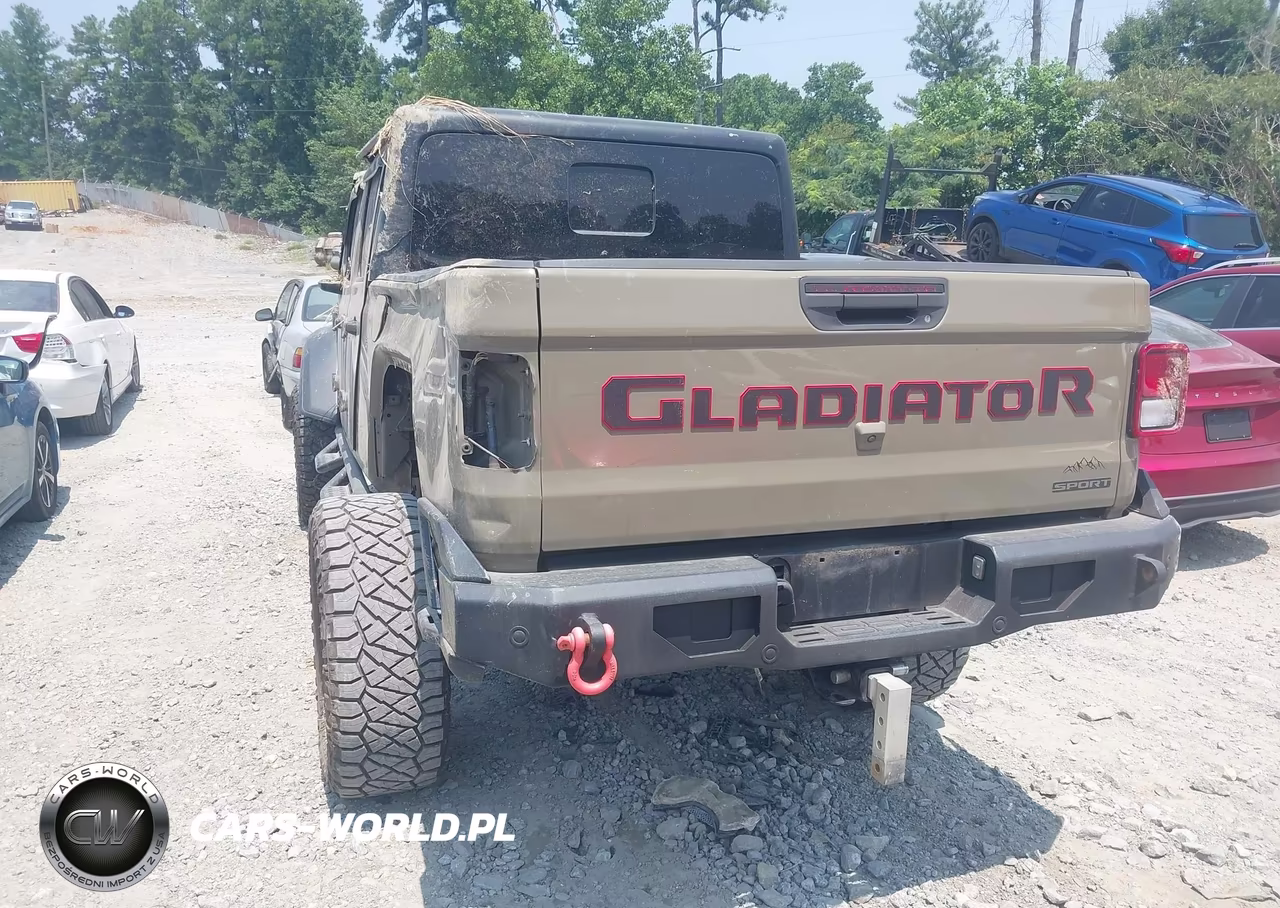 2020 Jeep Gladiator Sport 4X4 VIN:1C6HJTAG0LL211982 - 3