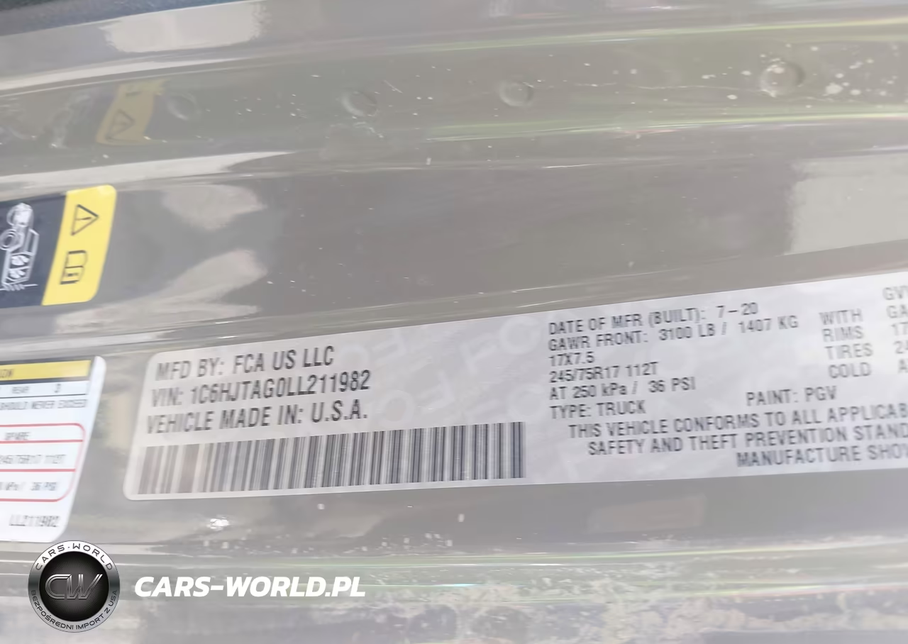 2020 Jeep Gladiator Sport 4X4 VIN:1C6HJTAG0LL211982 - 9