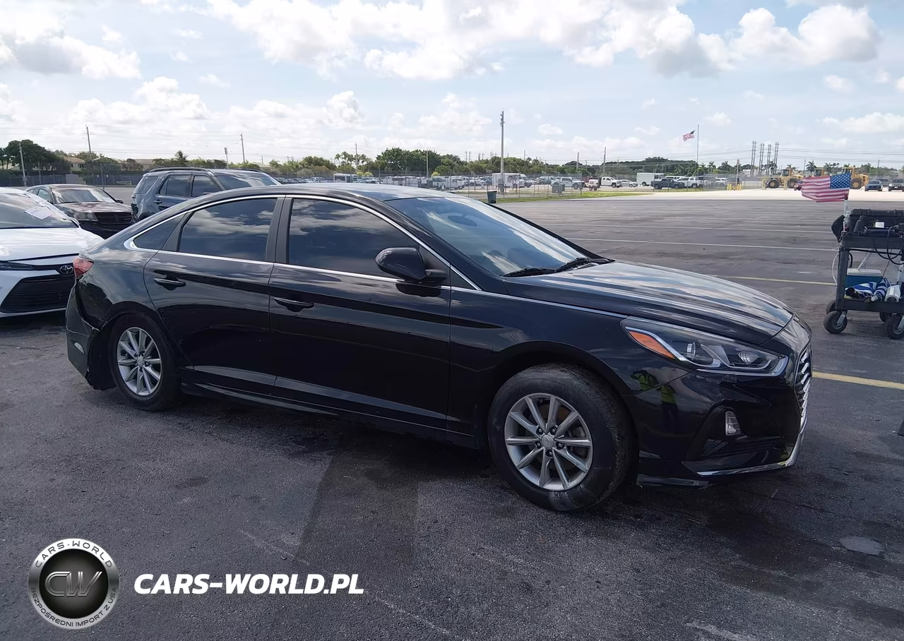 2019 HYUNDAI SONATA SE