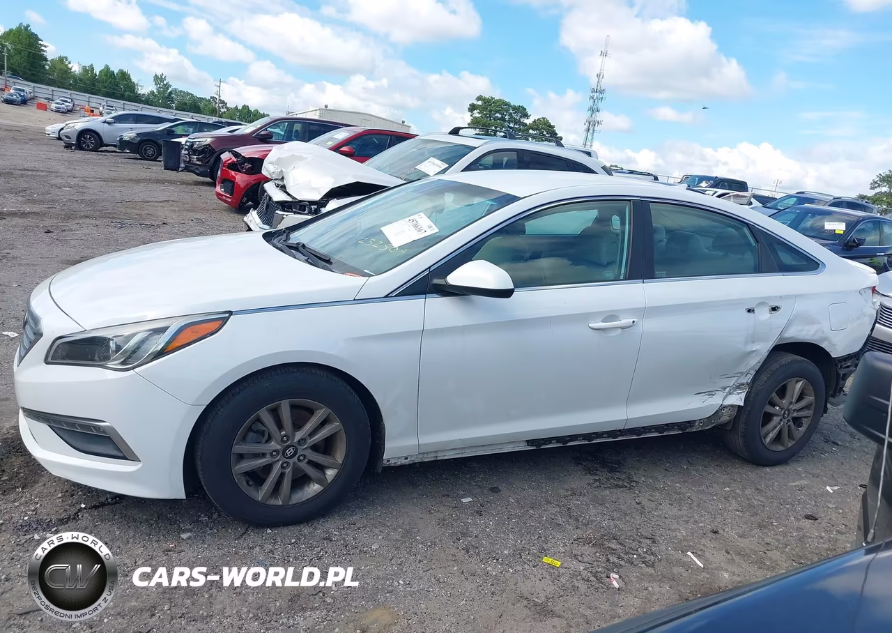 2015 Hyundai Sonata Se VIN:5NPE24AF4FH232509 - 15