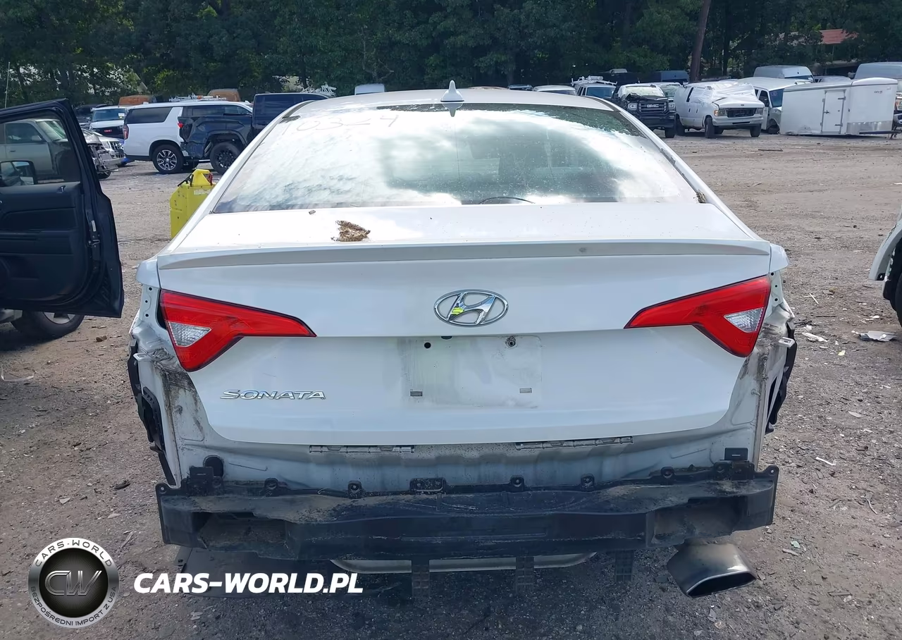 2015 Hyundai Sonata Se VIN:5NPE24AF4FH232509 - 17