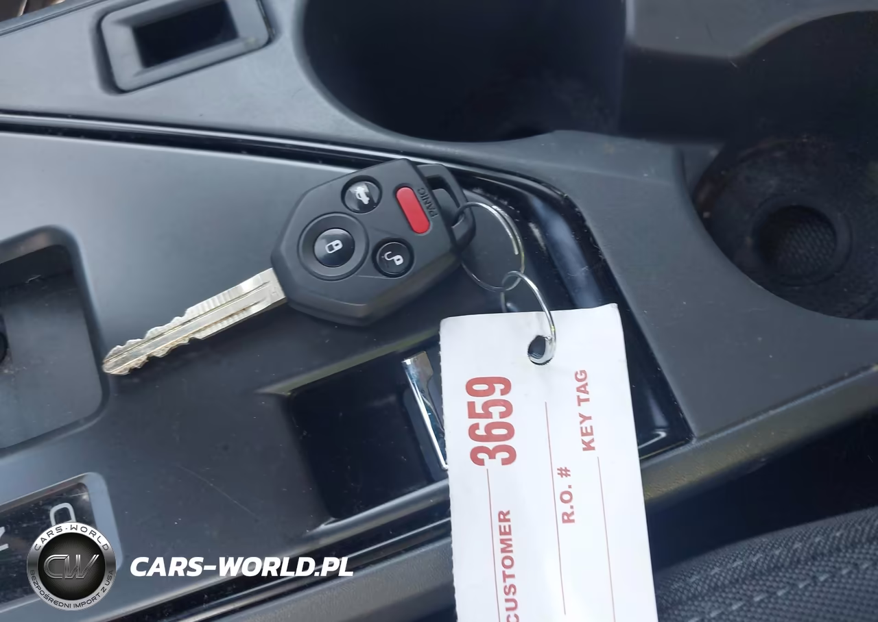 2025 Subaru Crosstrek VIN:JF2GUABC9SH310119 - 11