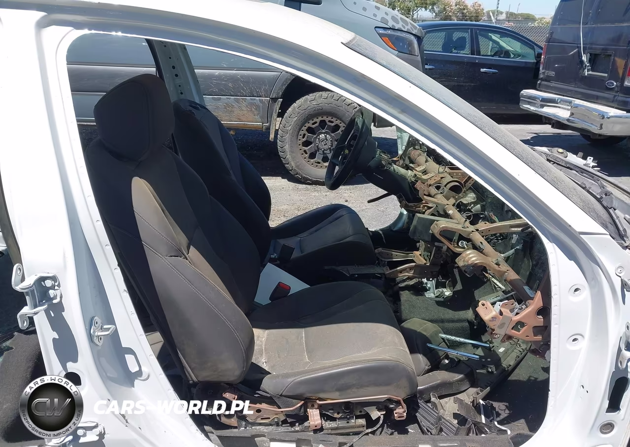2023 Honda Accord Hybrid Ex-L VIN:1HGCY2F60PA001135 - 5