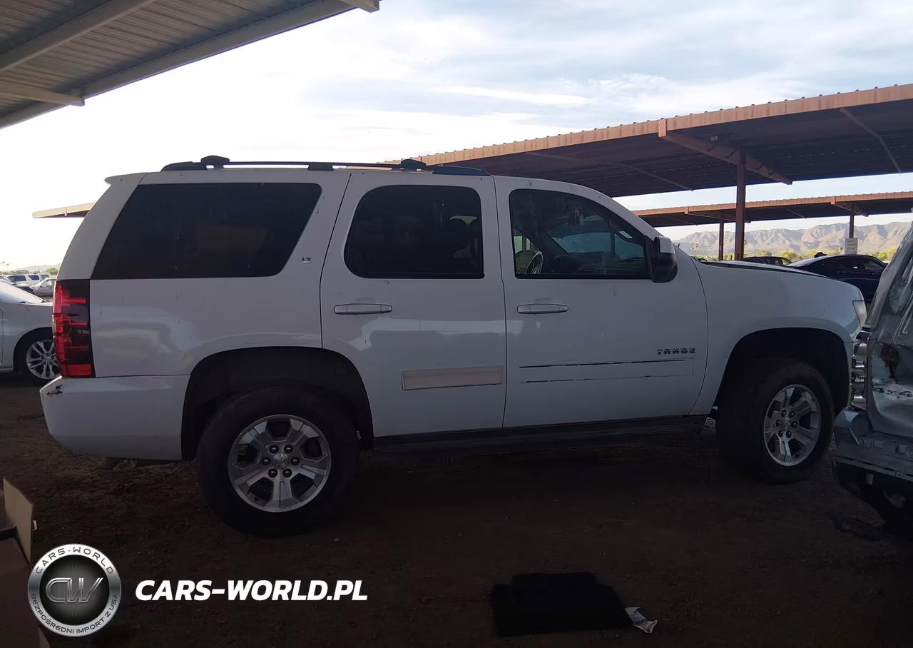 2013 Chevrolet Tahoe Lt VIN:1GNSKBE06DR106484 - 13