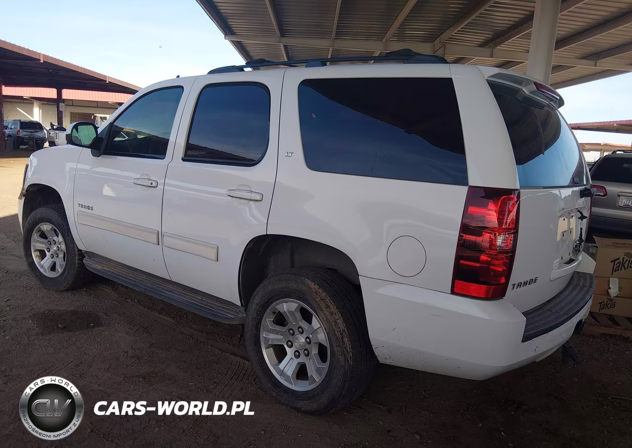 2013 Chevrolet Tahoe Lt VIN:1GNSKBE06DR106484 - 3