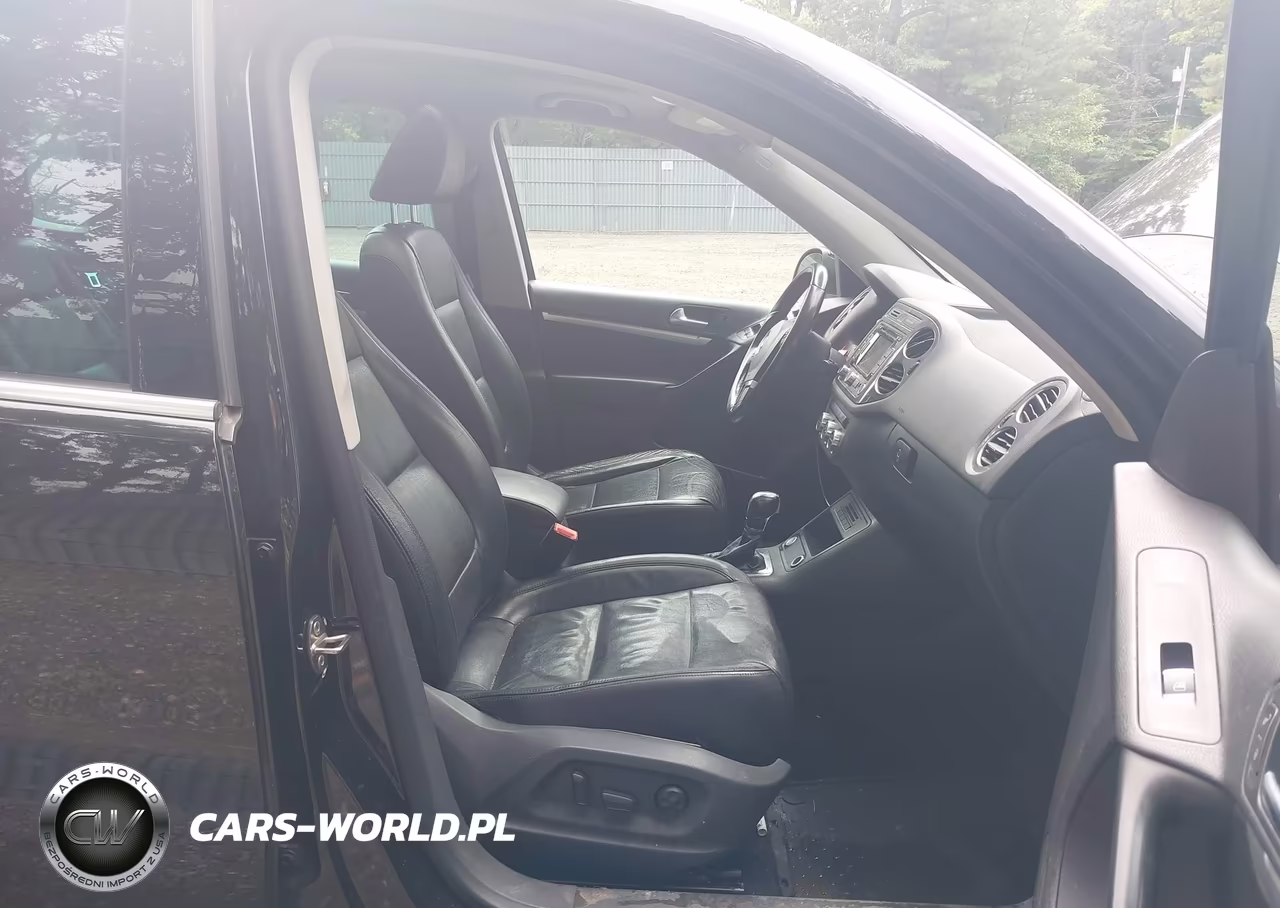 2013 Volkswagen Tiguan Sel VIN:WVGBV7AX1DW524321 - 5