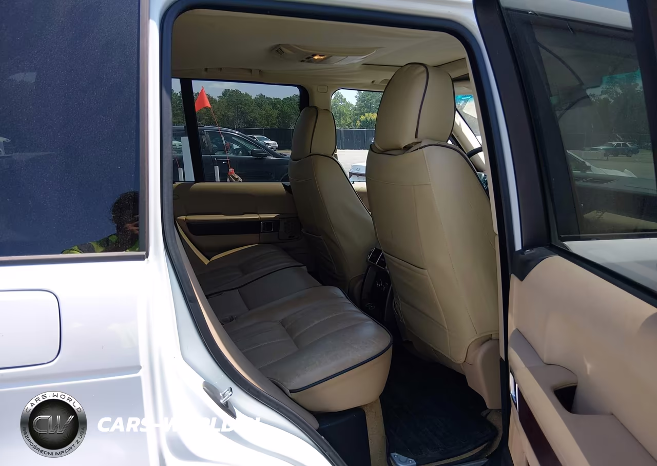 2011 Land Rover Range Rover Hse VIN:SALMF1D45BA333965 - 8
