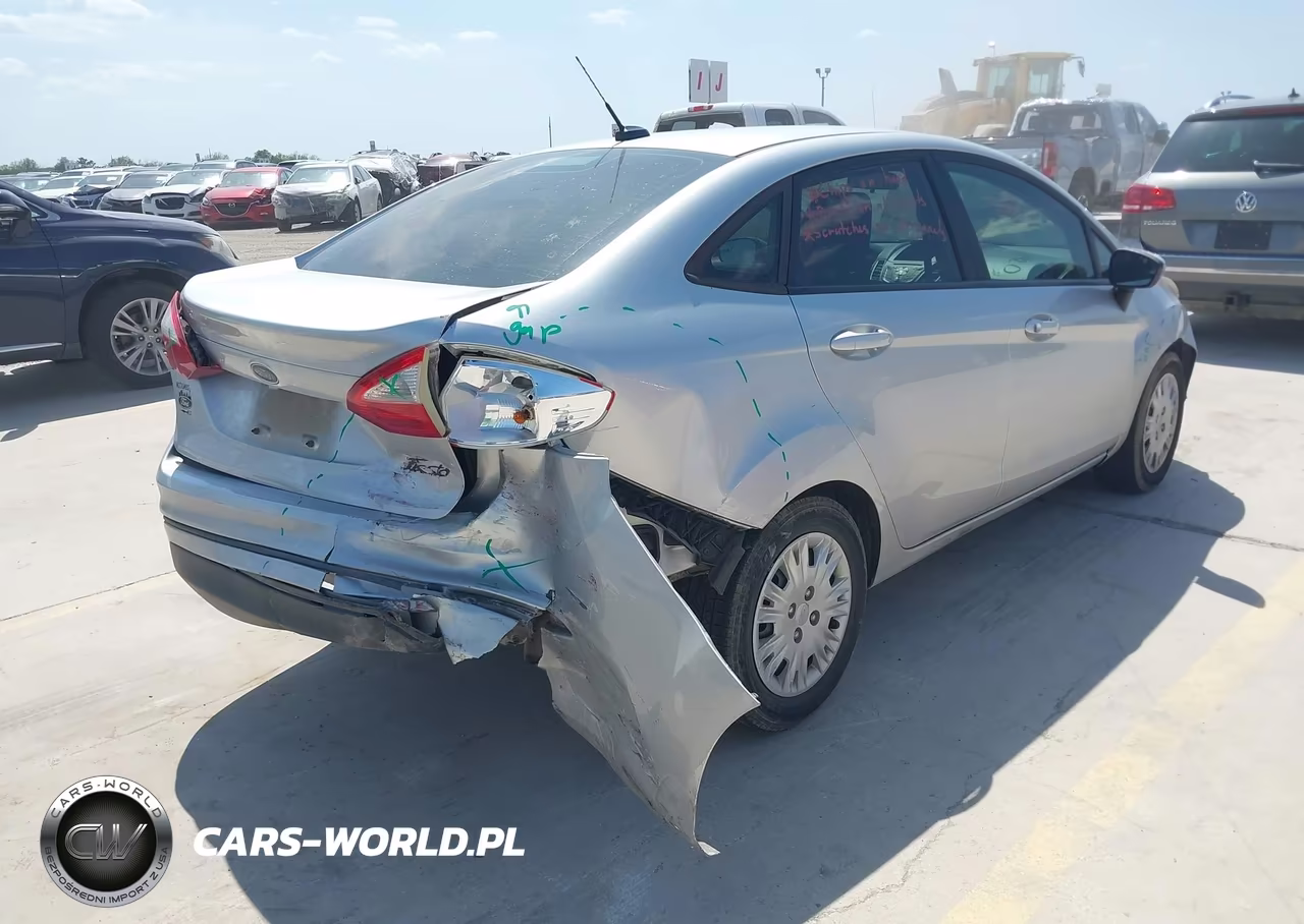 2015 Ford Fiesta S VIN:3FADP4AJ3FM203200 - 4