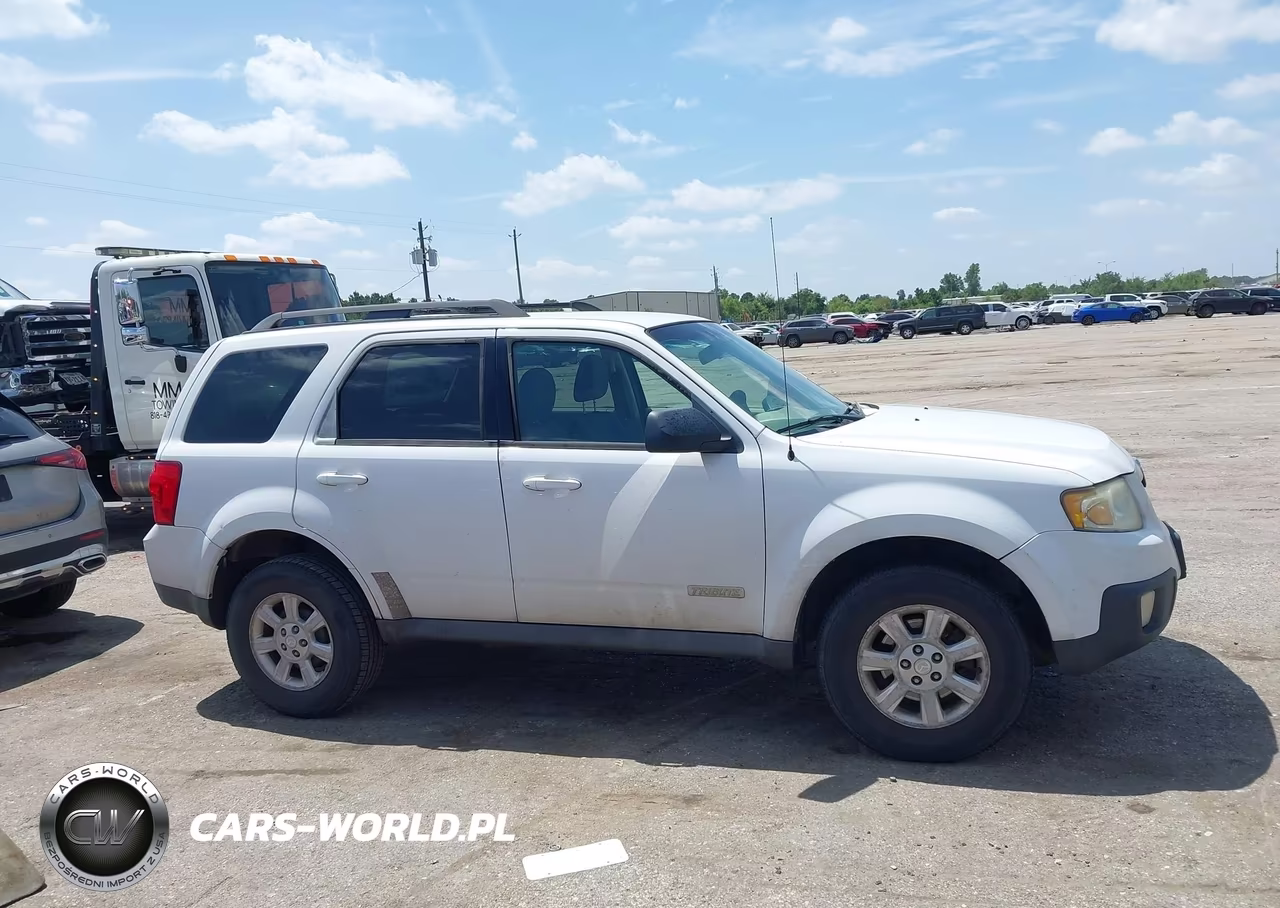 2008 Mazda Tribute S Touring VIN:4F2CZ06158KM16743 - 13