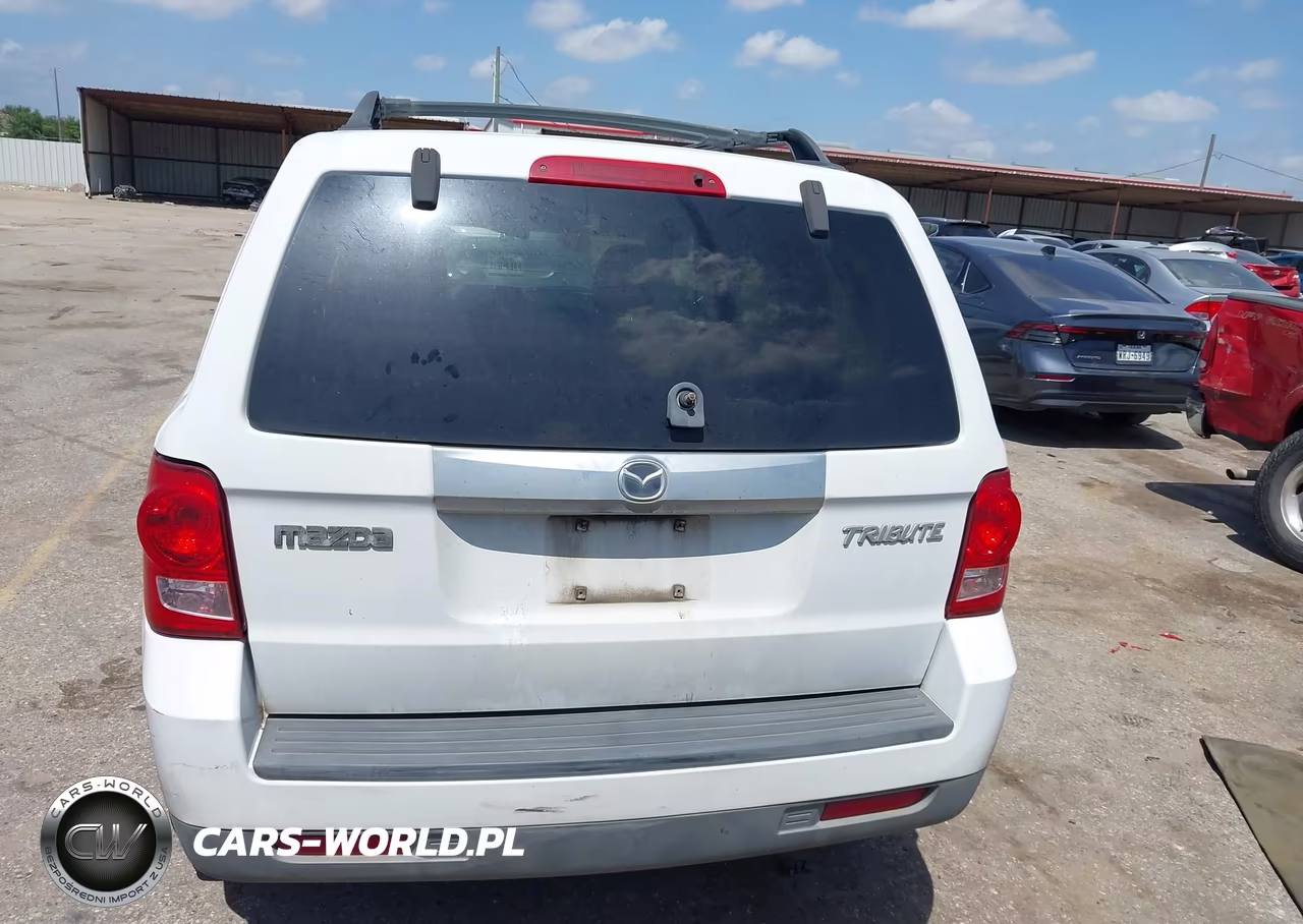 2008 Mazda Tribute S Touring VIN:4F2CZ06158KM16743 - 16