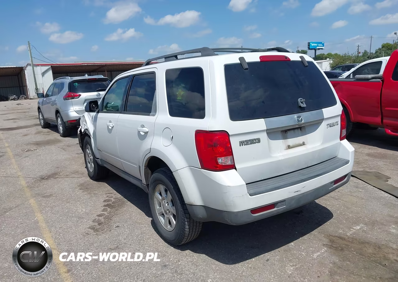 2008 Mazda Tribute S Touring VIN:4F2CZ06158KM16743 - 3